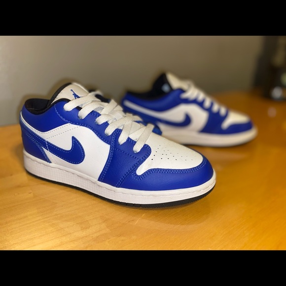 Nike Air Jordan 1’s Game Royal - Picture 2 of 4